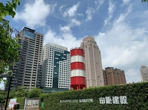 中大坪數產品重新聚焦
「由鉅惟上」預售實登
衝破億元